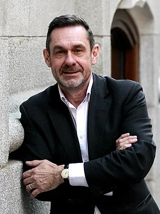 Paul Mason (journalist) height profile photo