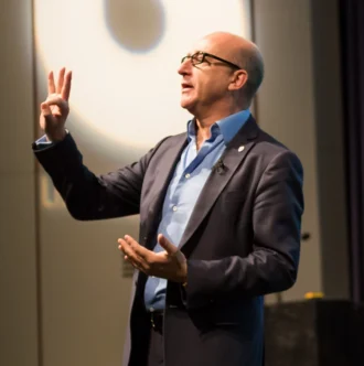 Paul McKenna height profile photo