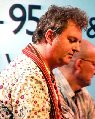 Paul Merton height profile photo