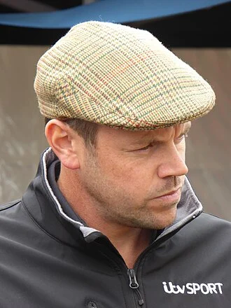 Paul O'Neill (racing driver) height profile photo
