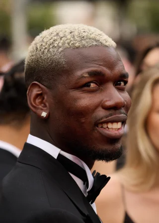 Paul Pogba height profile photo
