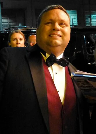 Paul Potts height profile photo