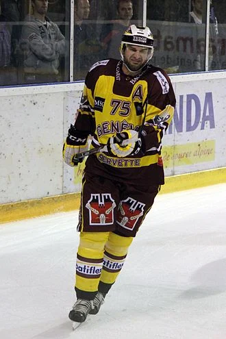 Paul Ranger height profile photo