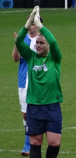 Paul Robinson (footballer, born 1979) height profile photo