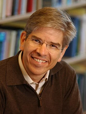 Paul Romer height profile photo