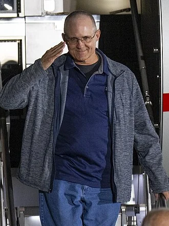 Paul Whelan height profile photo