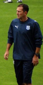 Paul Wilkinson (footballer) height profile photo