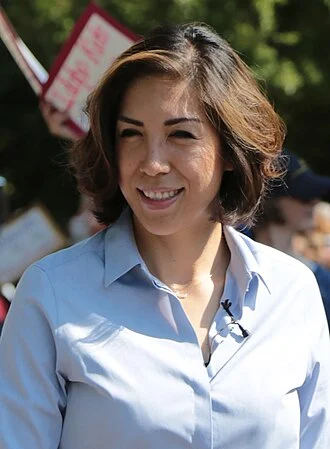 Paulette Jordan height profile photo