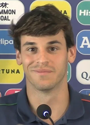 Paulo Bernardo (footballer) height profile photo