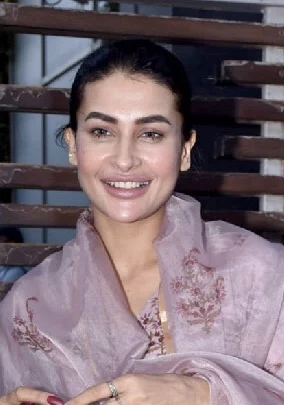 Pavitra Punia height profile photo