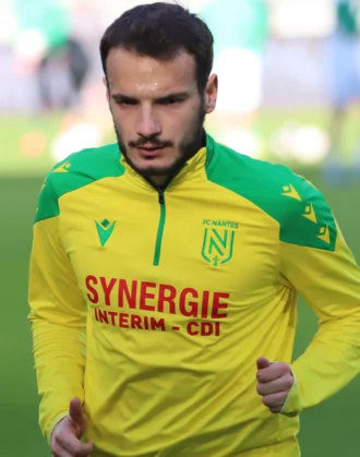 Pedro Chirivella height profile photo