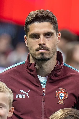 Pedro Neto height profile photo