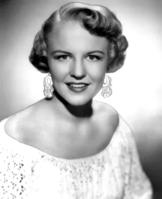 Peggy Lee height profile photo