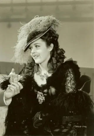 Peggy Moran height profile photo