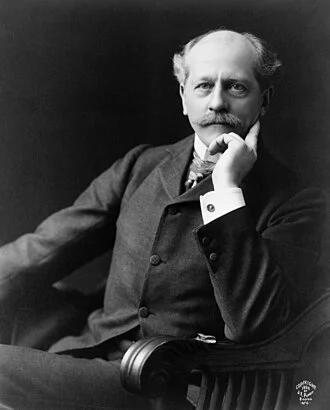 Percival Lowell height profile photo