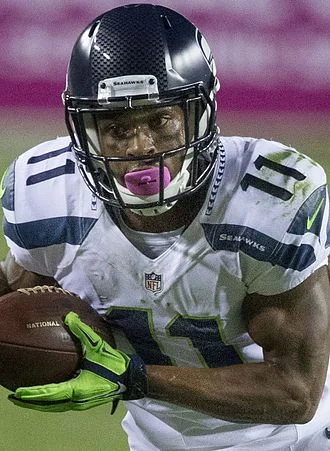 Percy Harvin height profile photo