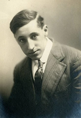 Percy Kilbride height profile photo