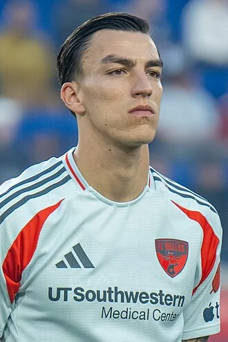 Petar Musa height profile photo