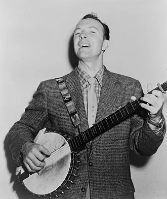 Pete Seeger height profile photo
