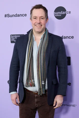 Peter Cambor height profile photo