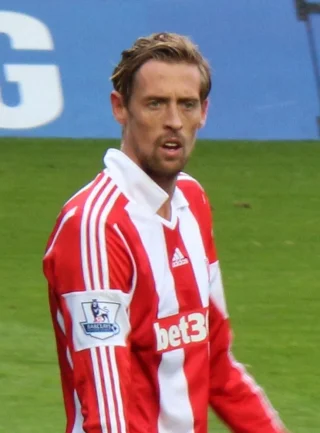 Peter Crouch height profile photo