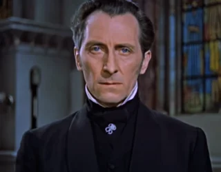 Peter Cushing height profile photo
