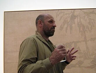 Peter Doig height profile photo
