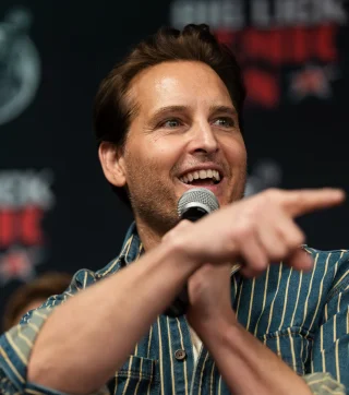 Peter Facinelli height profile photo