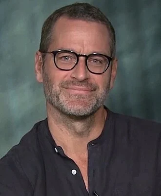 Peter Hermann (actor) height profile photo