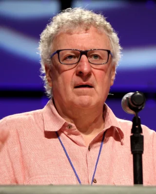 Peter Jurasik height profile photo