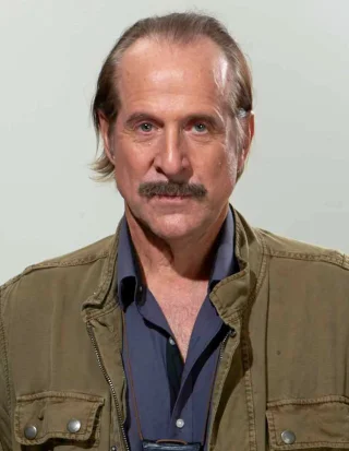 Peter Stormare height profile photo