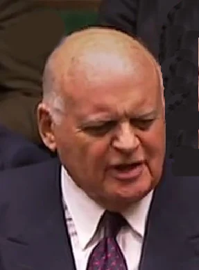 Peter Tapsell (British politician) height profile photo