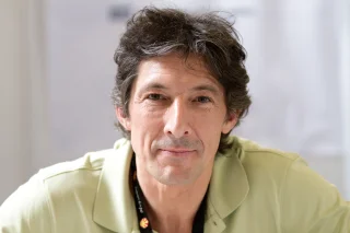 Peter Wingfield height profile photo