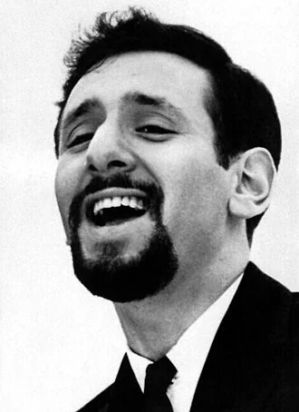 Peter Yarrow height profile photo