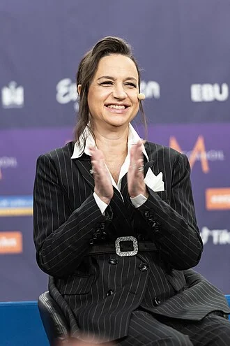 Petra Mede height profile photo