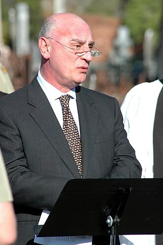 Petro Georgiou height profile photo