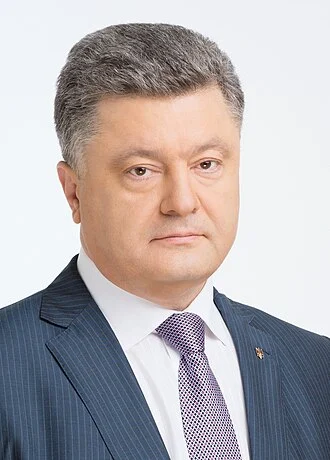 Petro Poroshenko height profile photo