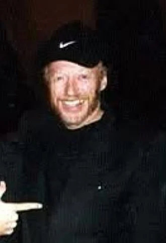 Phil Knight height profile photo