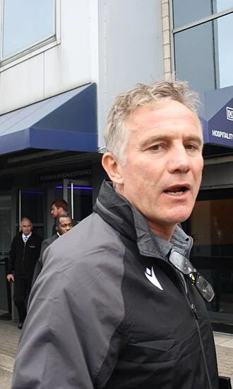 Phil Parkinson height profile photo