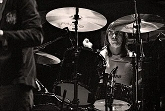 Phil Rudd height profile photo