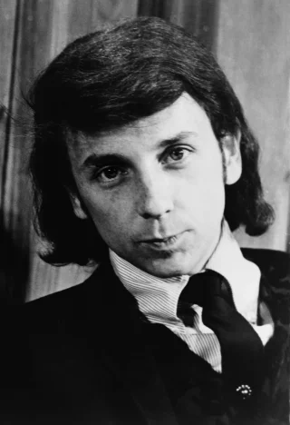 Phil Spector height profile photo