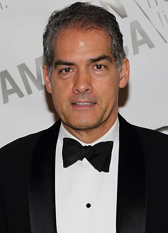 Philip Kerr height profile photo