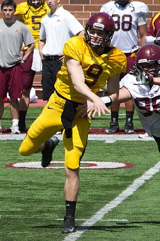 Philip Nelson (American football) height profile photo