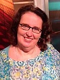 Phyllis Smith height profile photo