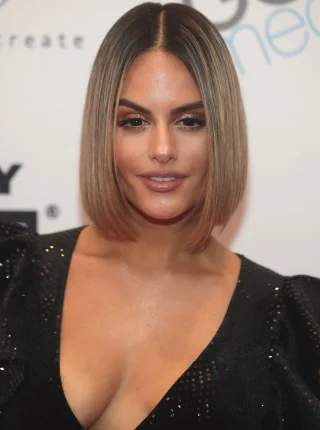 Pia Toscano height profile photo