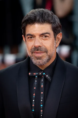 Pierfrancesco Favino height profile photo