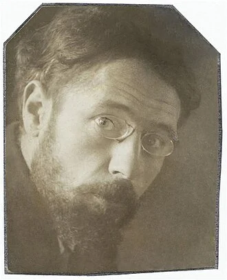 Pierre Bonnard height profile photo