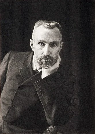 Pierre Curie height profile photo
