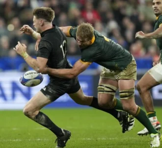 Pieter-Steph du Toit height profile photo