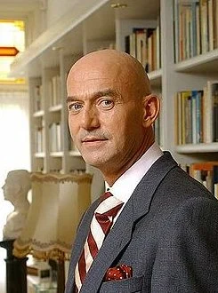 Pim Fortuyn height profile photo